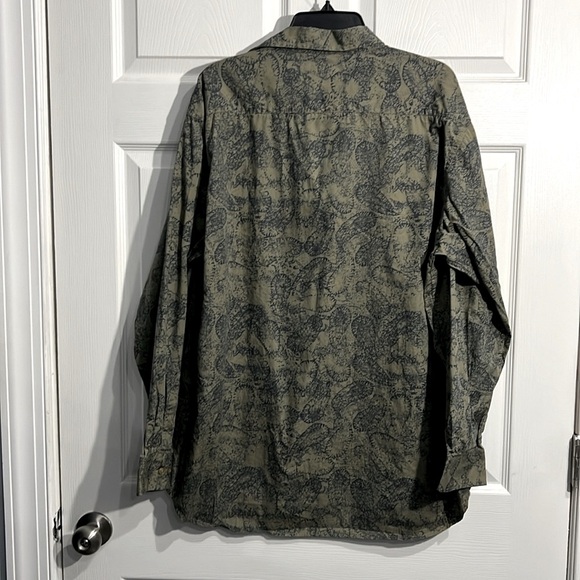 Marc Edwards Men's Long Sleeve Shirt Size XL Pullover - Sage Paisley Print - Picture 5 of 5